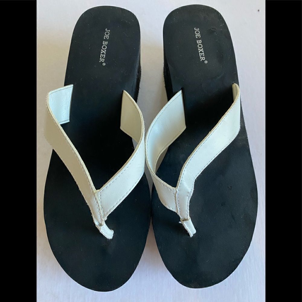 JOE BOXER ALANIS Black and White Wedge Slippers Size 7/8 - Picture 2 of 5
